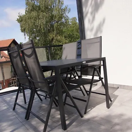 Grunwaldzka 105 Z Tarasem 5o M Do Plazy Lägenhet Pobierowo