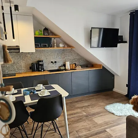 Apartment Grunwaldzka 105 Z Tarasem 5o M Do Plazy Pobierowo