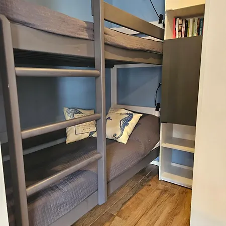 Grunwaldzka 105 Z Tarasem 5o M Do Plazy Lägenhet