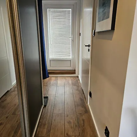 Apartment Grunwaldzka 105 Z Tarasem 5o M Do Plazy Pobierowo